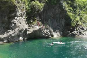 Xtrallusion photo library of independent, self-guided walking and sightseeing holidays in Italy. Pictures, images, photos and photographs taken along the way of this 1-day walking itinerary, to give you a visual impression of the day's walk.